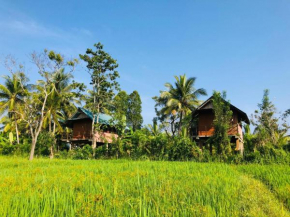 Sigiriya Paddy Field Hut
